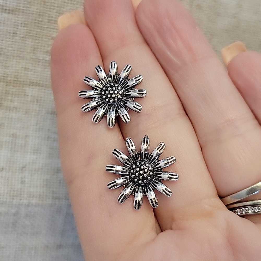 WESTERN SUNFLOWER EARRINGS